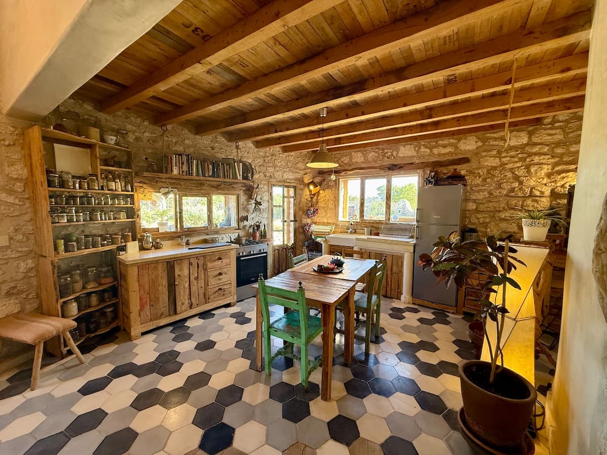 The Wild Garden — 3 maisons